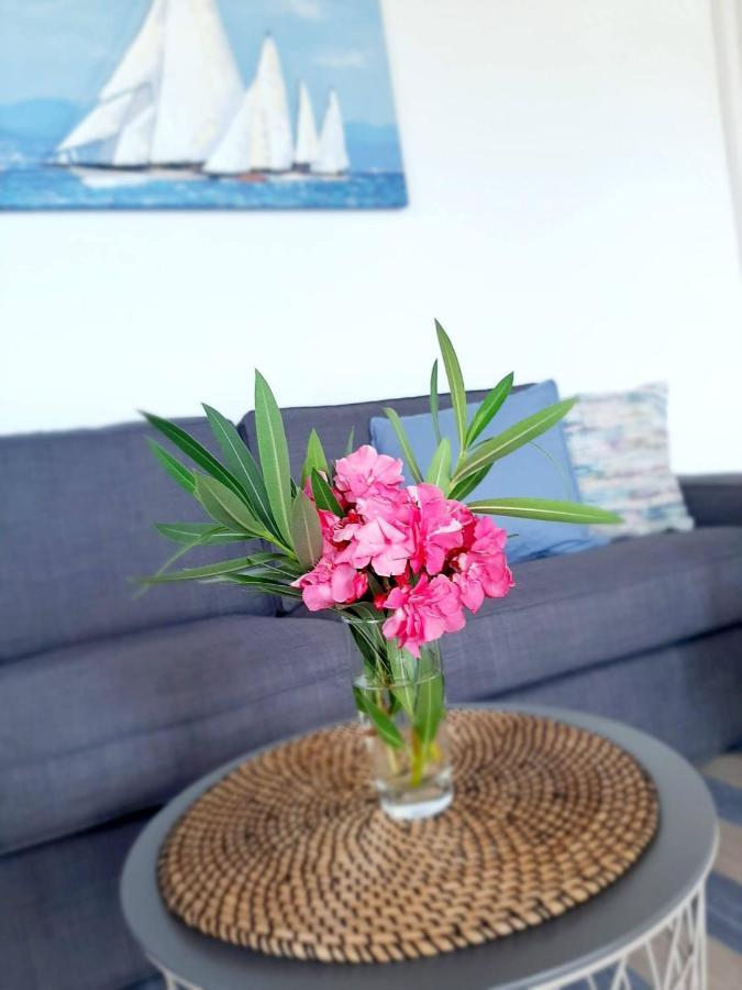 Apartment Riko - Accomodation "With" The Adriatic Sea Kampor Eksteriør billede